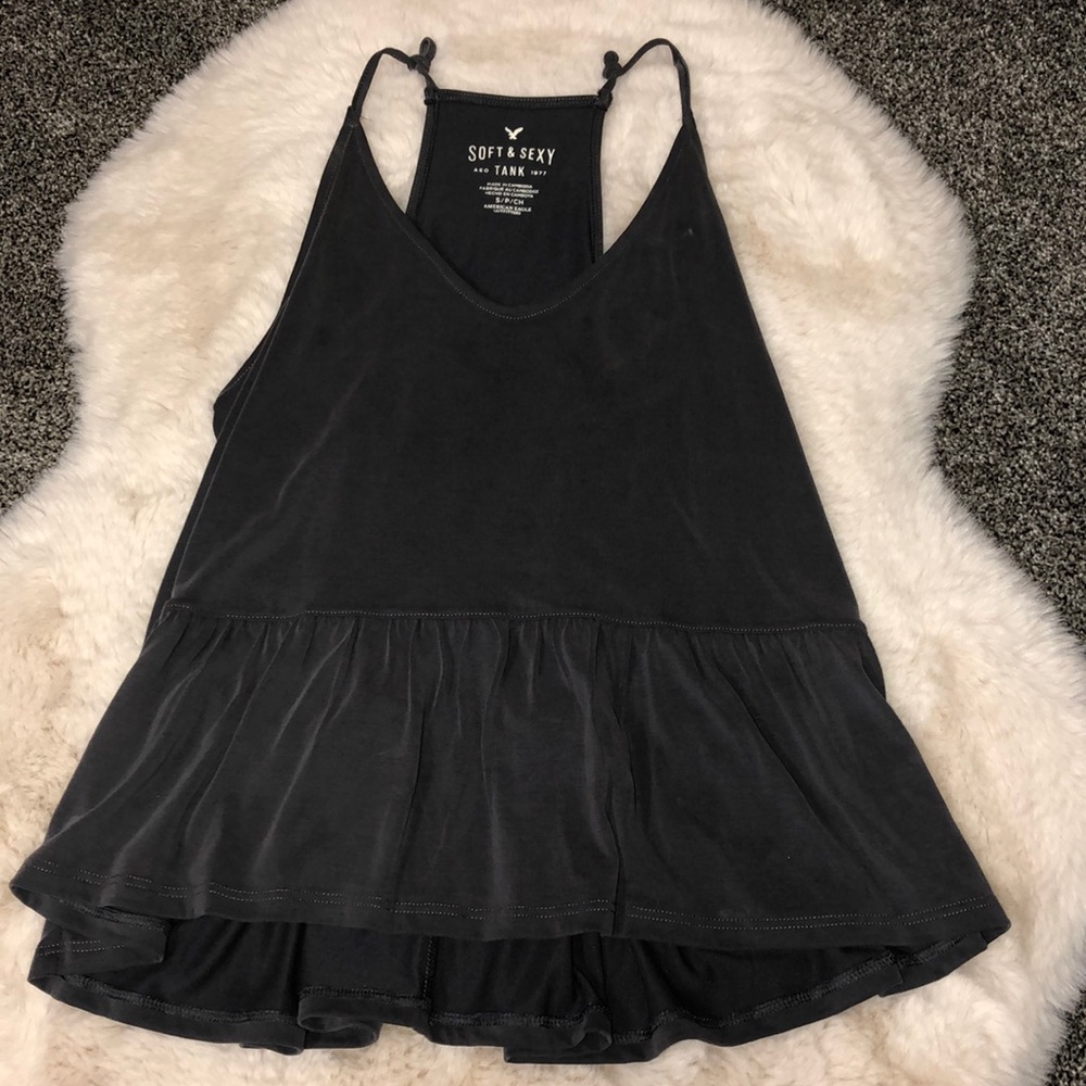 Gray tank top